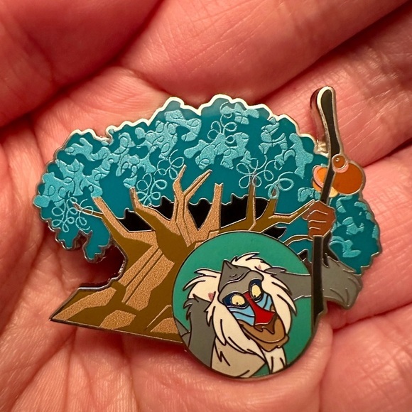 2025 Rafiki Under The Tree Of Life Disney Trading Pin Lion King - Picture 1 of 3